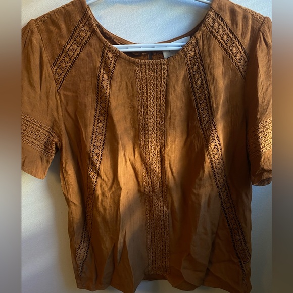 short sleeved blouse - Picture 2 of 2